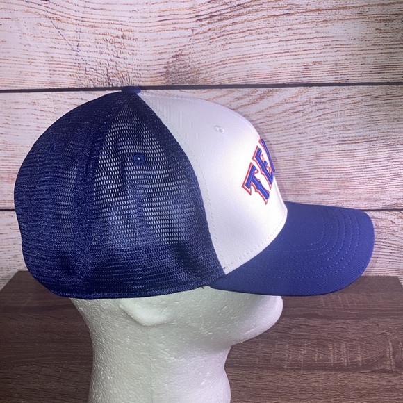 EUC Texas Rangers Nike Vapor Performance Swoosh Flex Hat - White/Royal M/L - Picture 5 of 9